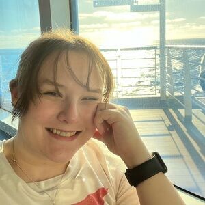 Meet your Posher, Mackenzie